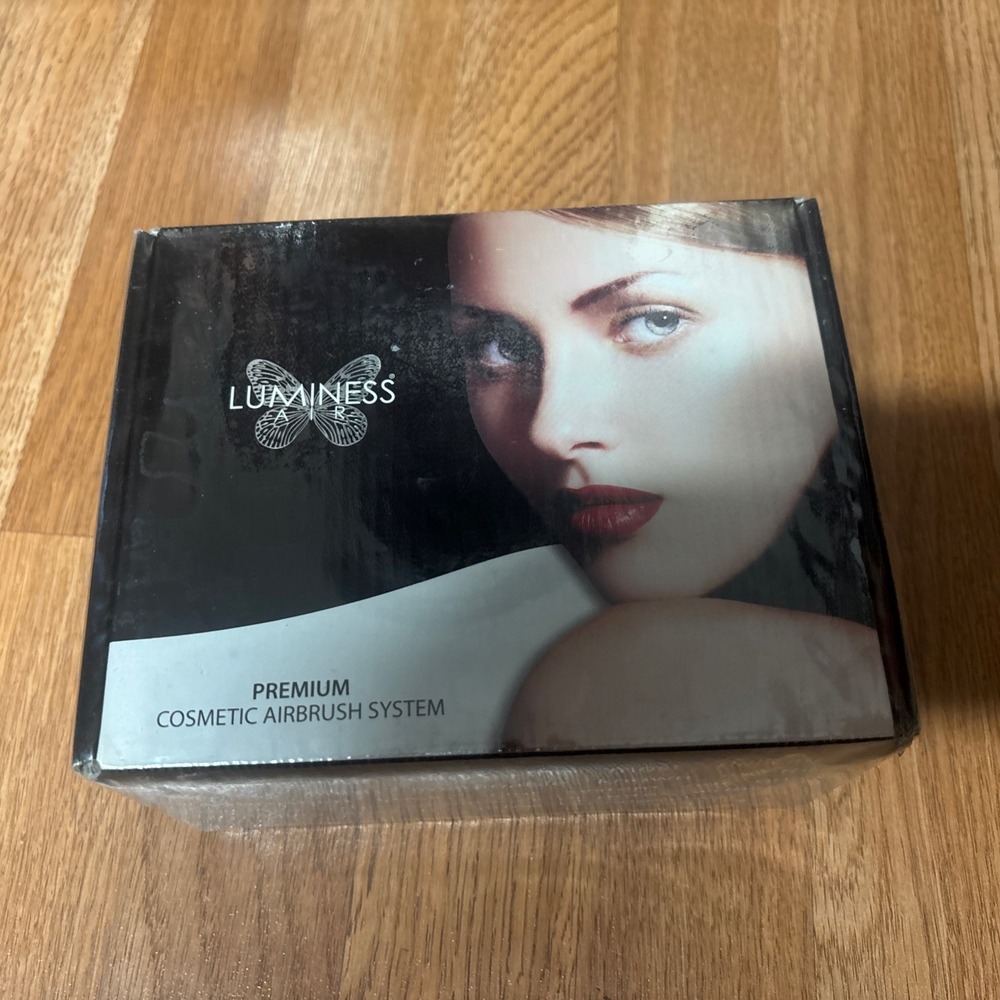 Luminess PREMIUM Cosmetic Airbrush System with Starter Kit BC-250 Sealed